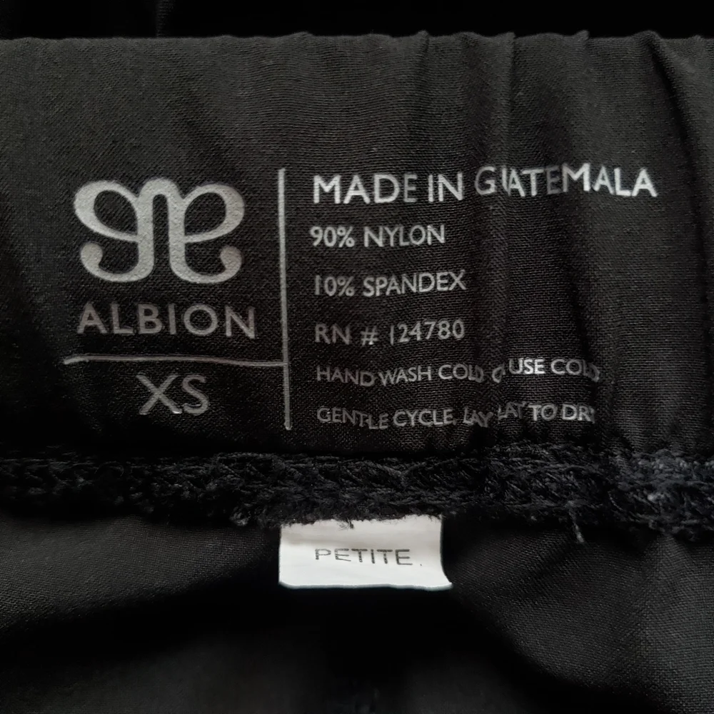 🌻Albion Jetsetters, Black, Size XS Petite - Picture 8 of 8